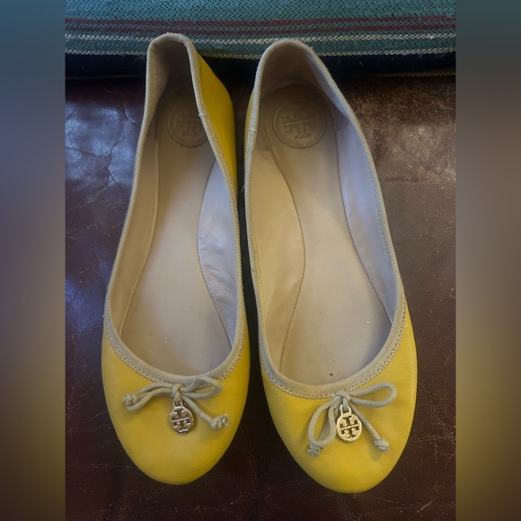 Tory Burch Sunny Yellow Flats - Picture 7 of 8